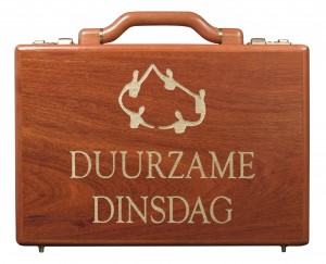 pictures/duurzame dinsdag koffer frontaal klein.jpg